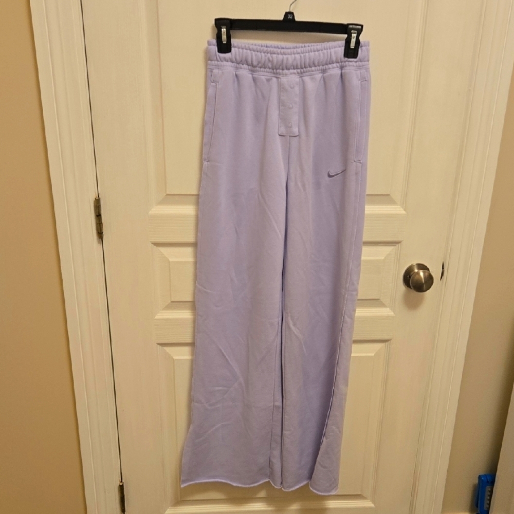 Nike Light Purple Sweat Pants Never Worn